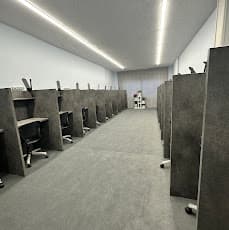 محیط آموزشگاه 4